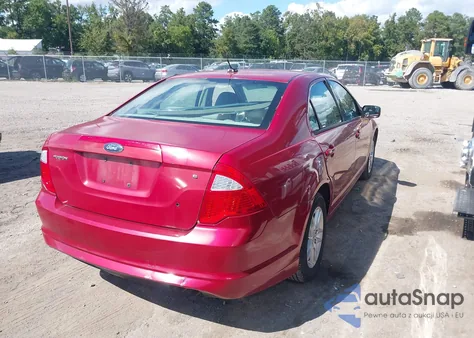 2010 Ford Fusion S из США, поврежденный, VIN 3FAHP0GA6AR180606